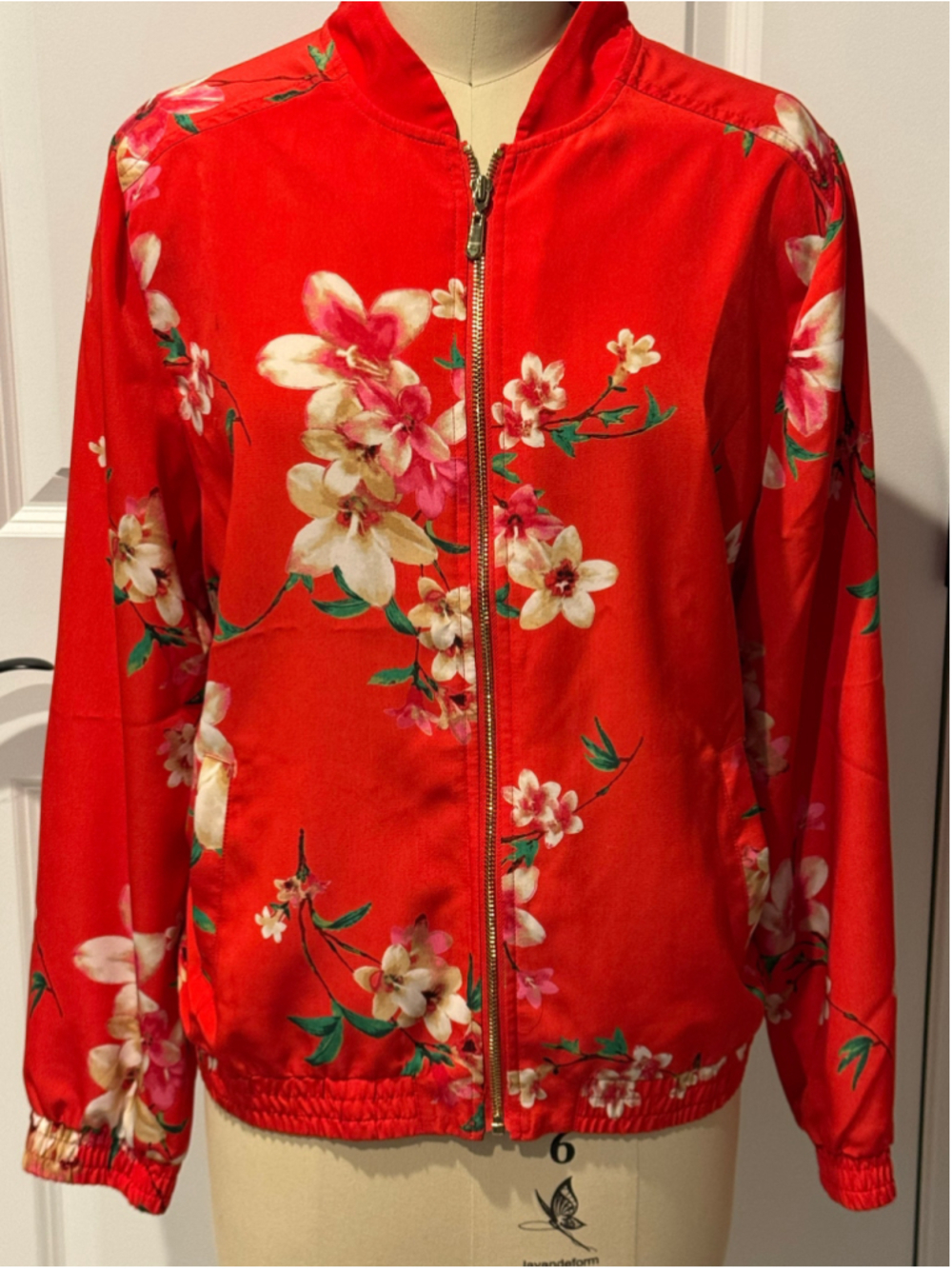 Susan Graver Cherry Blossom Zip Front Lightweight Bomber Jacket Size L Red